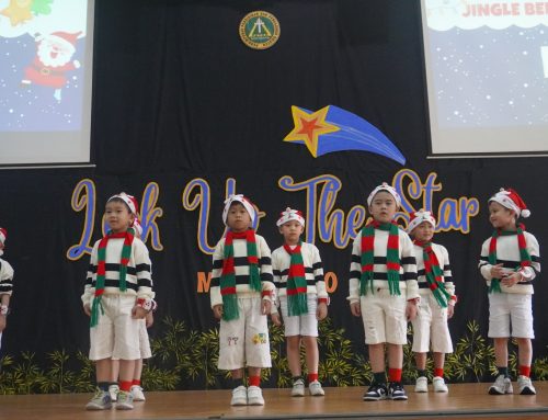 Sukacita Natal Menerangi Kita Semua